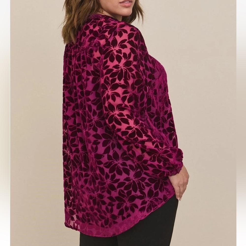 Torrid Burgundy Floral Velvet Burnout Hi-Low Pullover Long Sleeve Top Size 1X